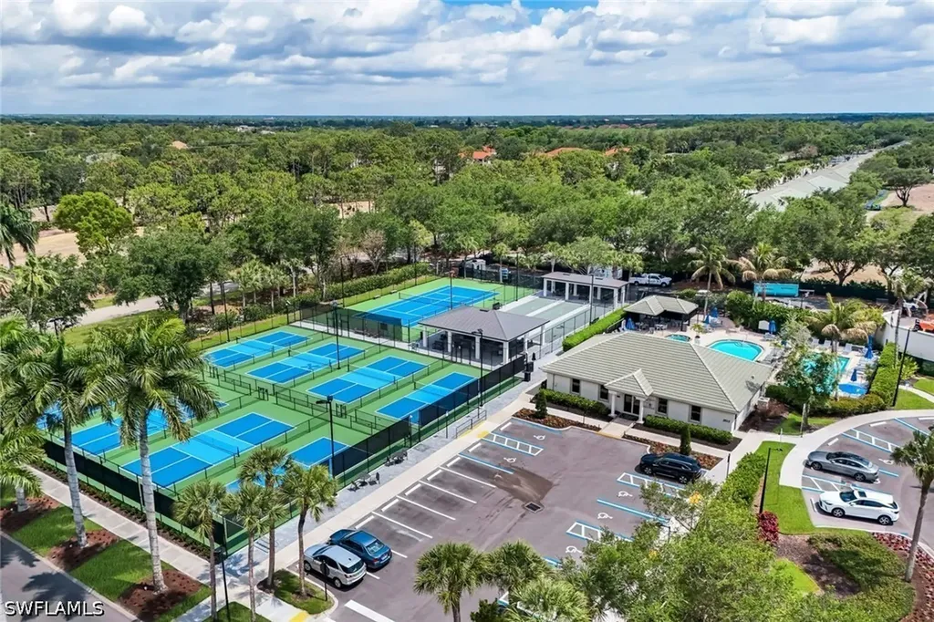 3365 Grand Cypress Drive Naples FL 34119