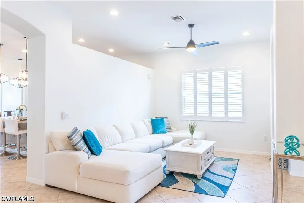 14059 Mirror Court Naples FL 34114