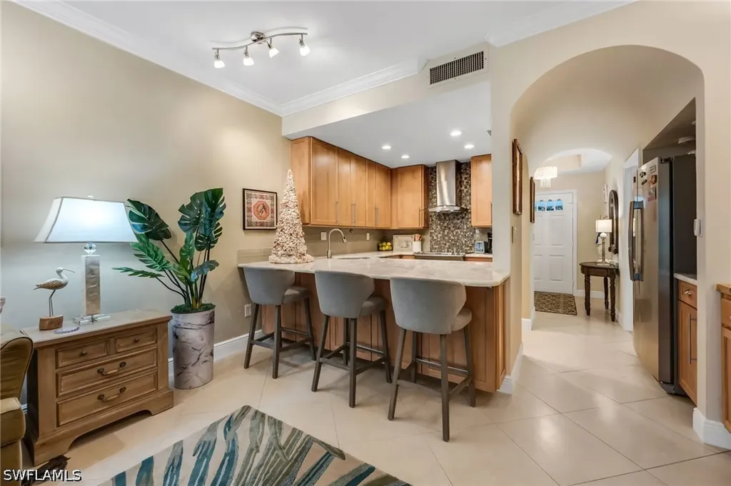 3310 Europa Drive Naples FL 34105