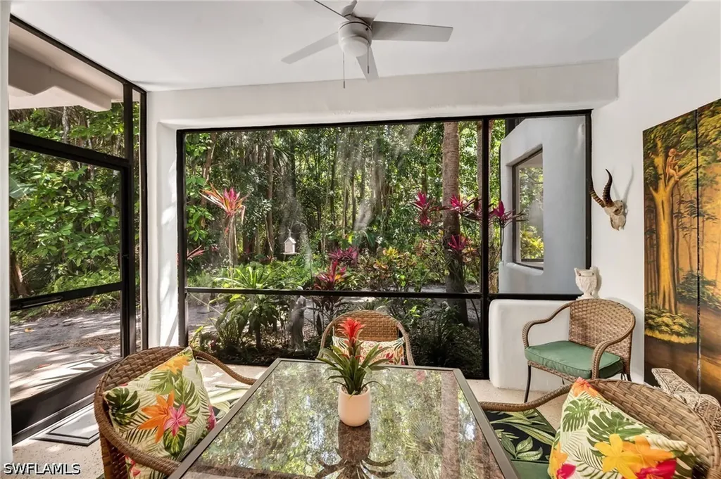 3310 Europa Drive Naples FL 34105