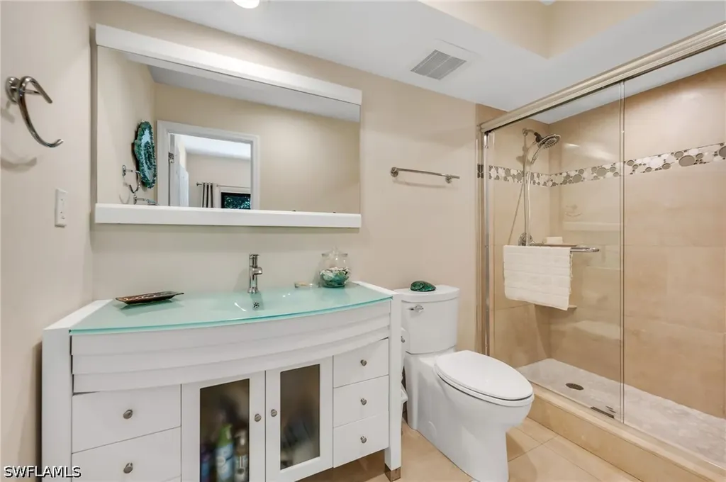 3310 Europa Drive Naples FL 34105