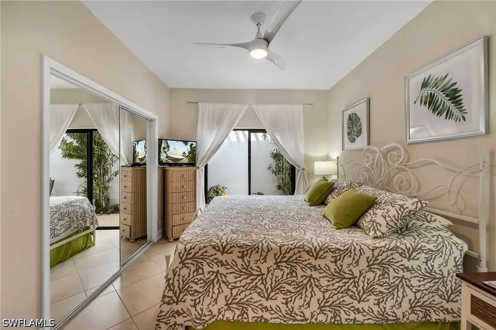 3310 Europa Drive Naples FL 34105