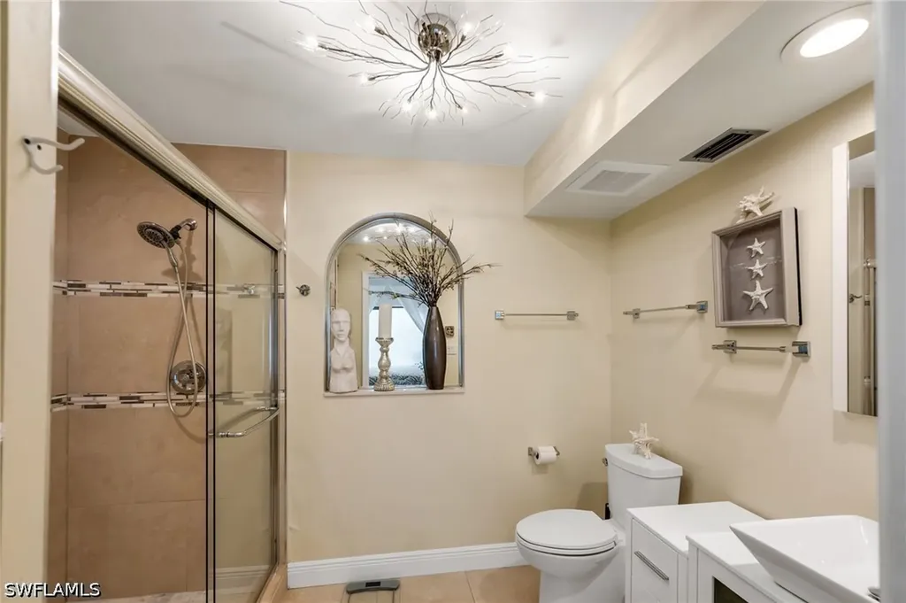 3310 Europa Drive Naples FL 34105
