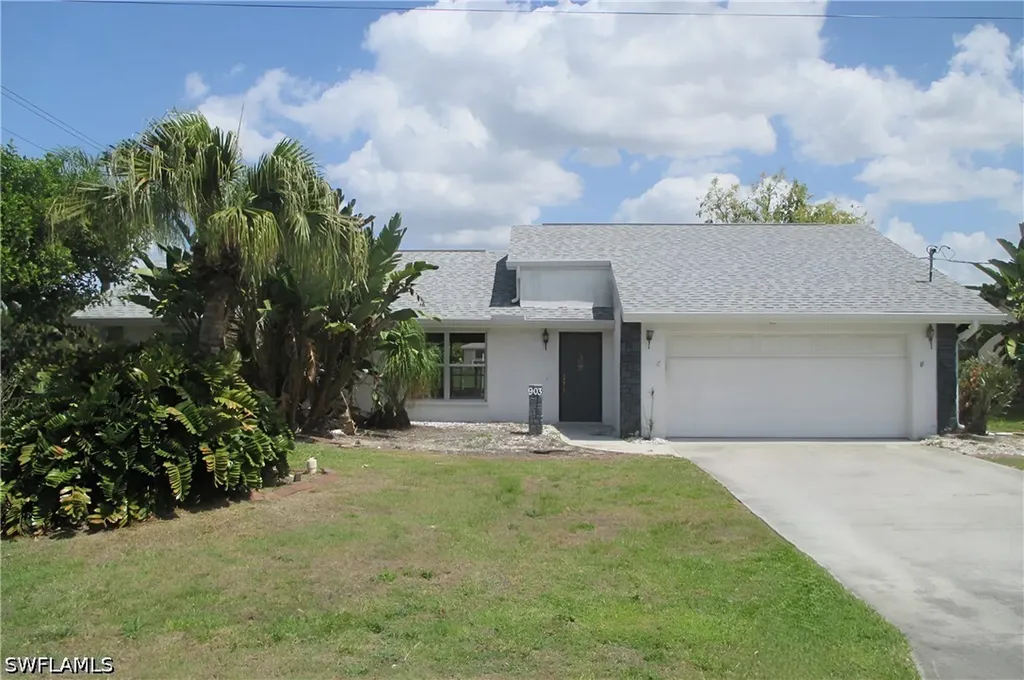 903 SE 20th Court Cape Coral FL 33990