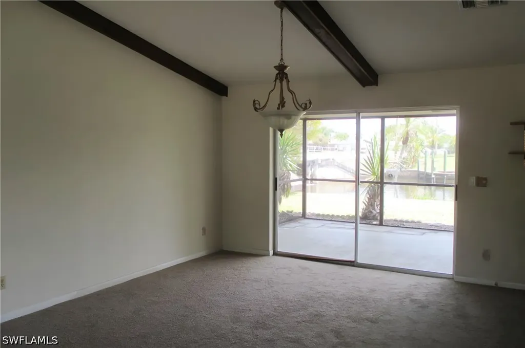 903 SE 20th Court Cape Coral FL 33990