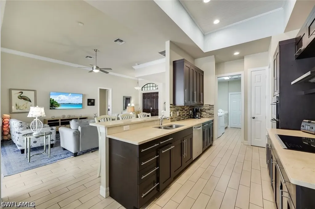 1243 Briarwood Court Naples FL 34104