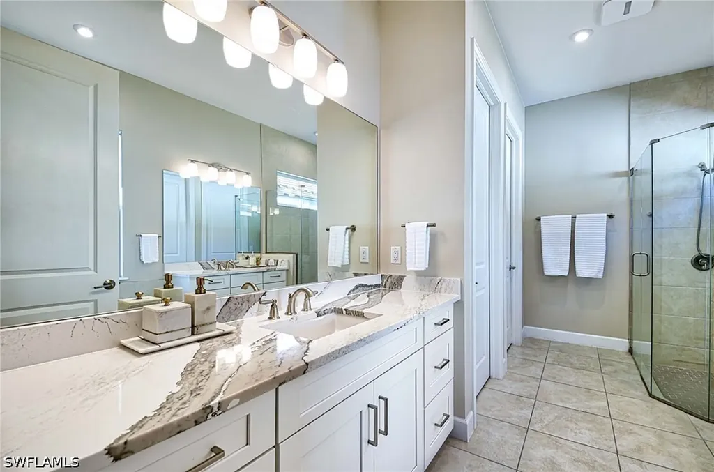 8250 Promoso Court Naples FL 34114