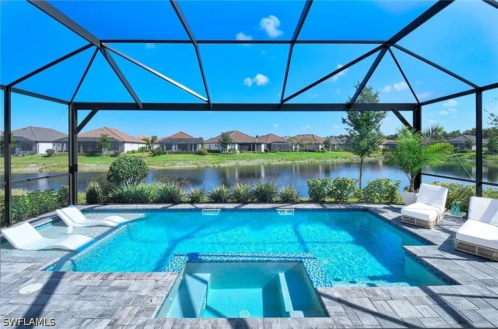 8250 Promoso Court Naples FL 34114