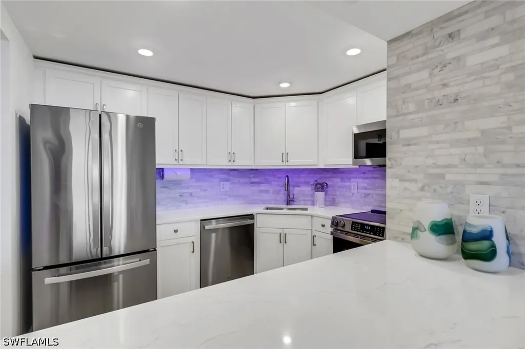 5 Bluebill Avenue Naples FL 34108