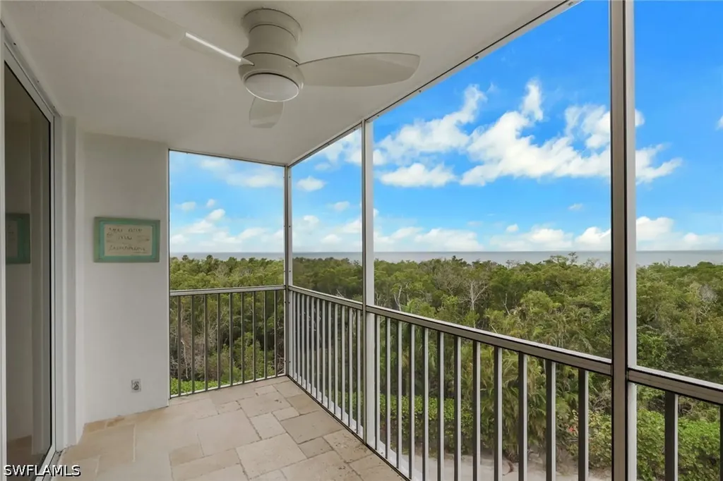 5 Bluebill Avenue Naples FL 34108