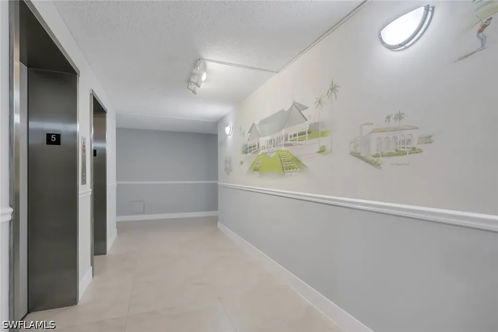 5 Bluebill Avenue Naples FL 34108