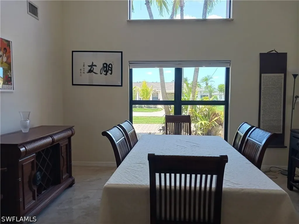 2727 SE 24th Place Cape Coral FL 33904