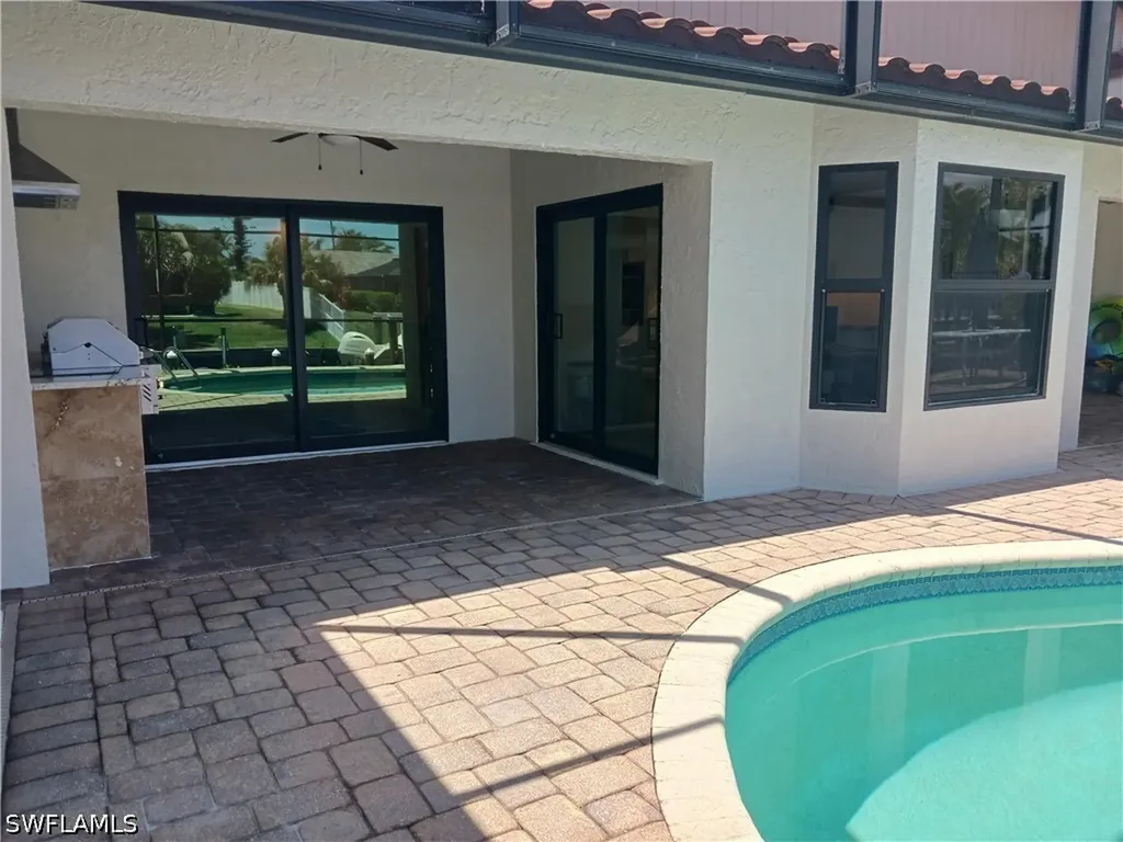 2727 SE 24th Place Cape Coral FL 33904