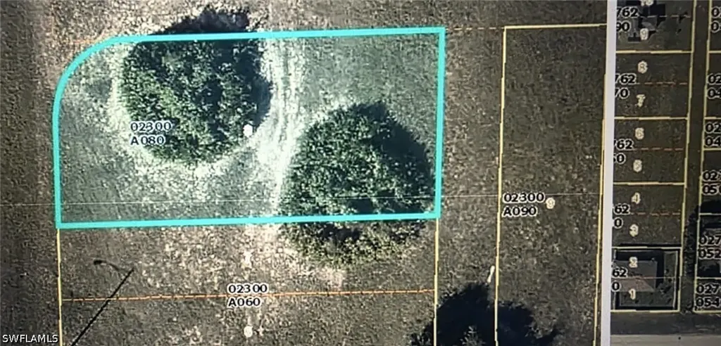 2747 Santa Barbara Boulevard N Cape Coral FL 33993