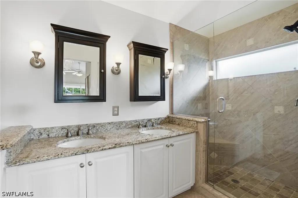 3850 Groton Court Naples FL 34112