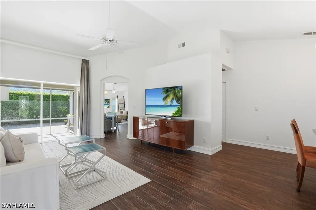 3850 Groton Court Naples FL 34112