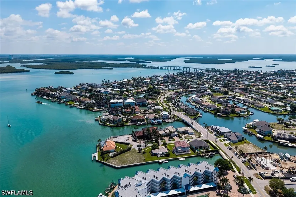 1011 Anglers Cove Marco Island FL 34145