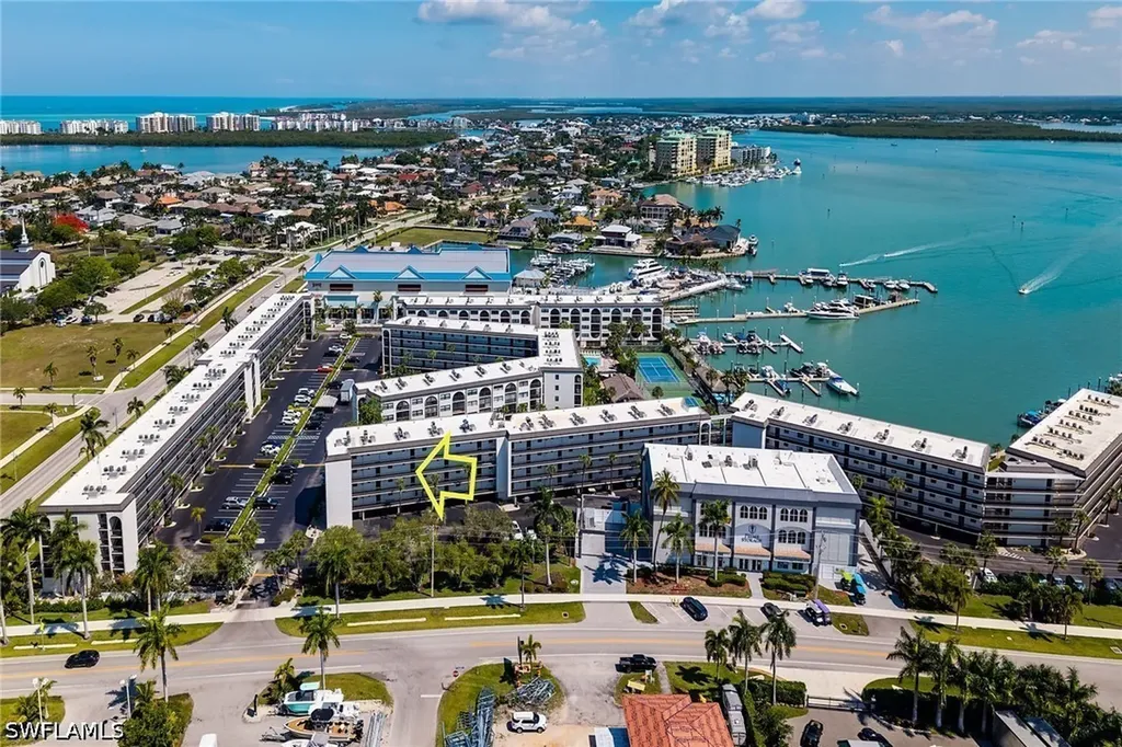 1011 Anglers Cove Marco Island FL 34145