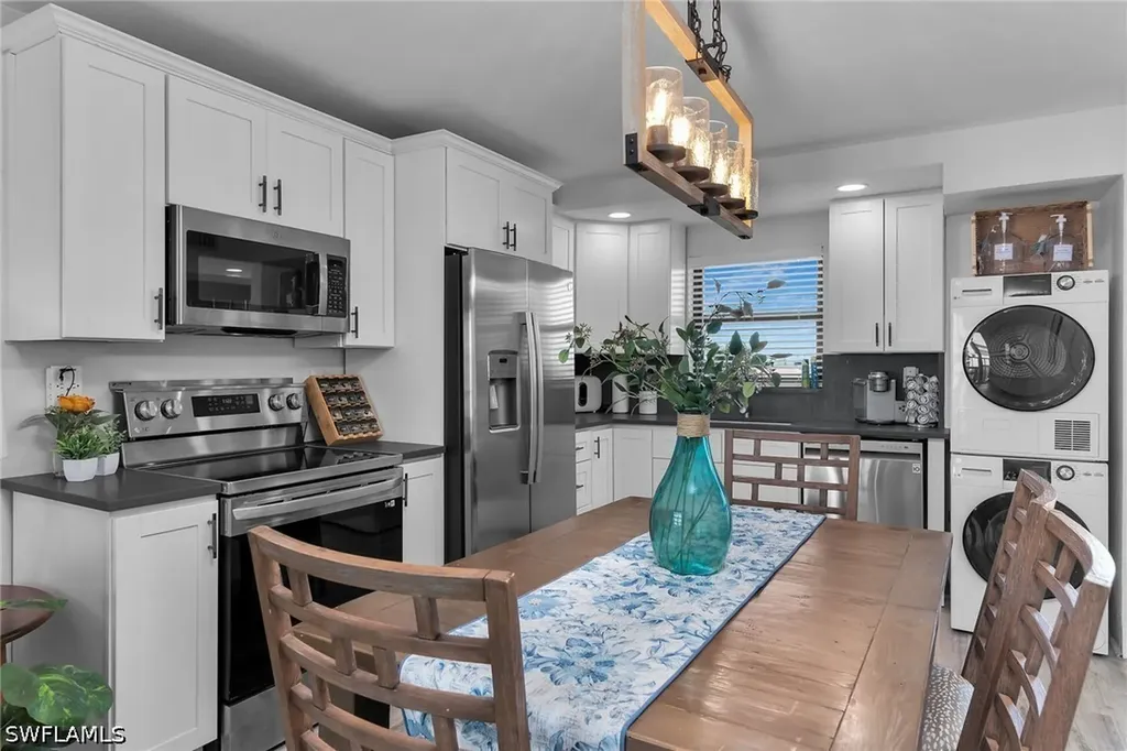 1011 Anglers Cove Marco Island FL 34145