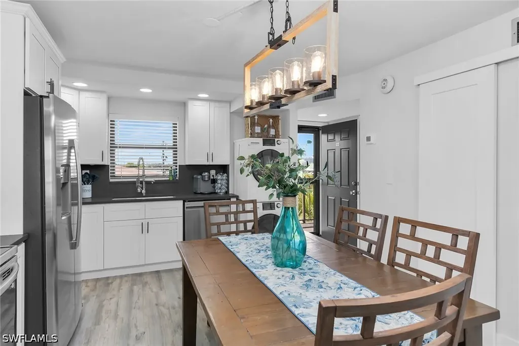 1011 Anglers Cove Marco Island FL 34145