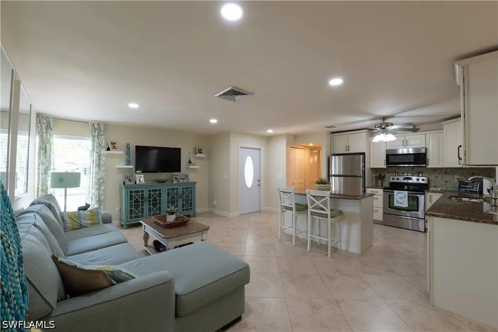 3810 Estero Bay Lane Naples FL 34112