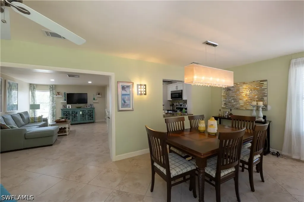 3810 Estero Bay Lane Naples FL 34112