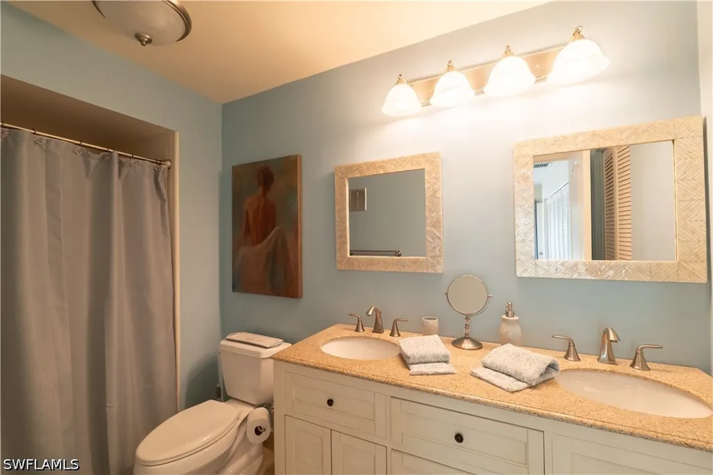 3810 Estero Bay Lane Naples FL 34112