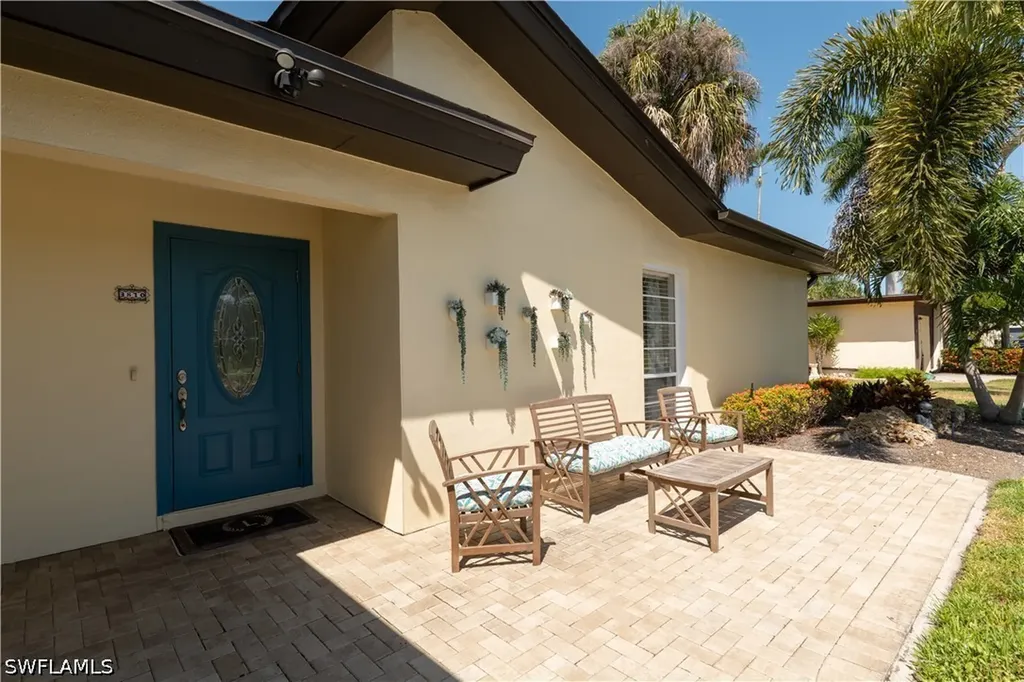 3810 Estero Bay Lane Naples FL 34112