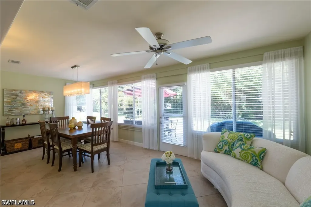 3810 Estero Bay Lane Naples FL 34112