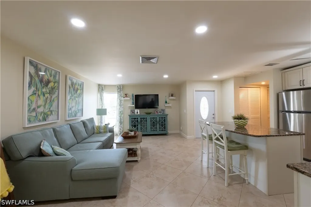 3810 Estero Bay Lane Naples FL 34112
