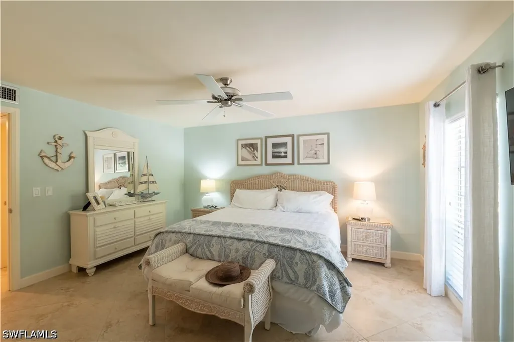 3810 Estero Bay Lane Naples FL 34112