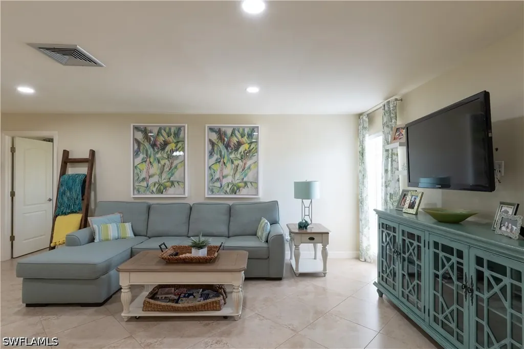 3810 Estero Bay Lane Naples FL 34112