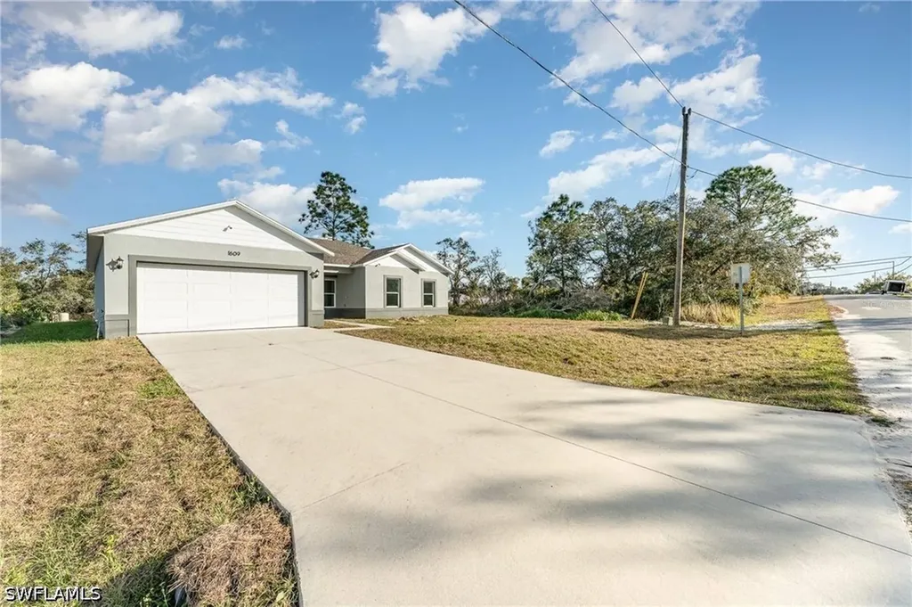 1609 Pickerel Court Kissimmee FL 34759