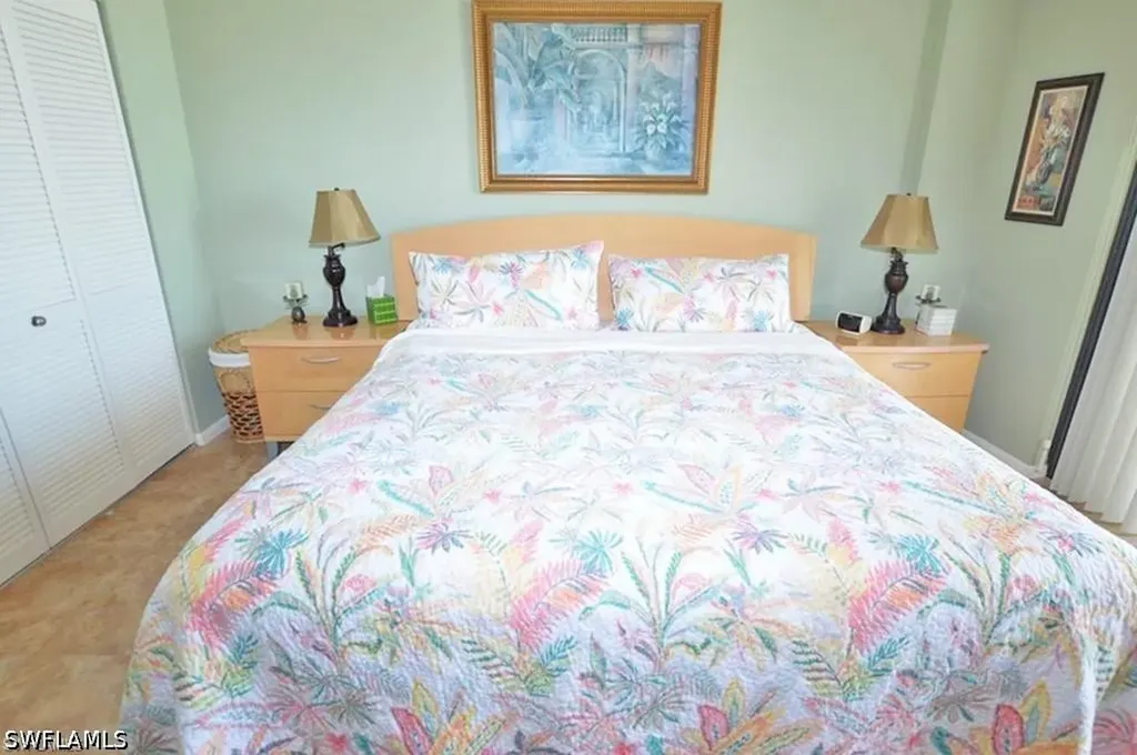 260 Seaview Court Marco Island FL 34145