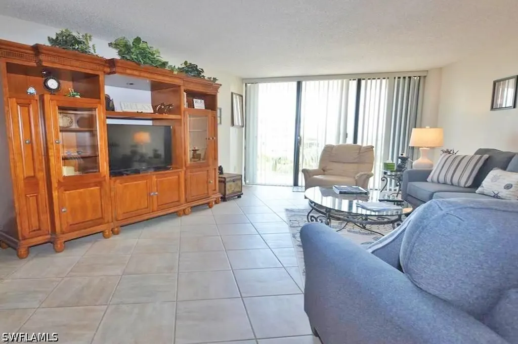 260 Seaview Court Marco Island FL 34145