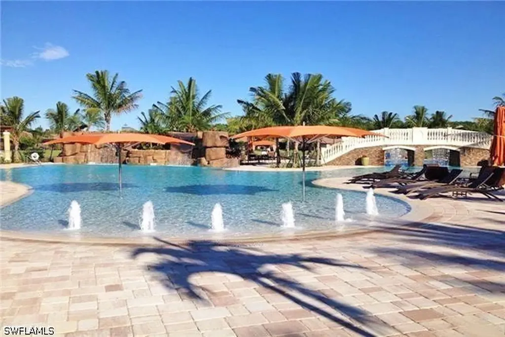 9560 Trevi Court Naples FL 34113