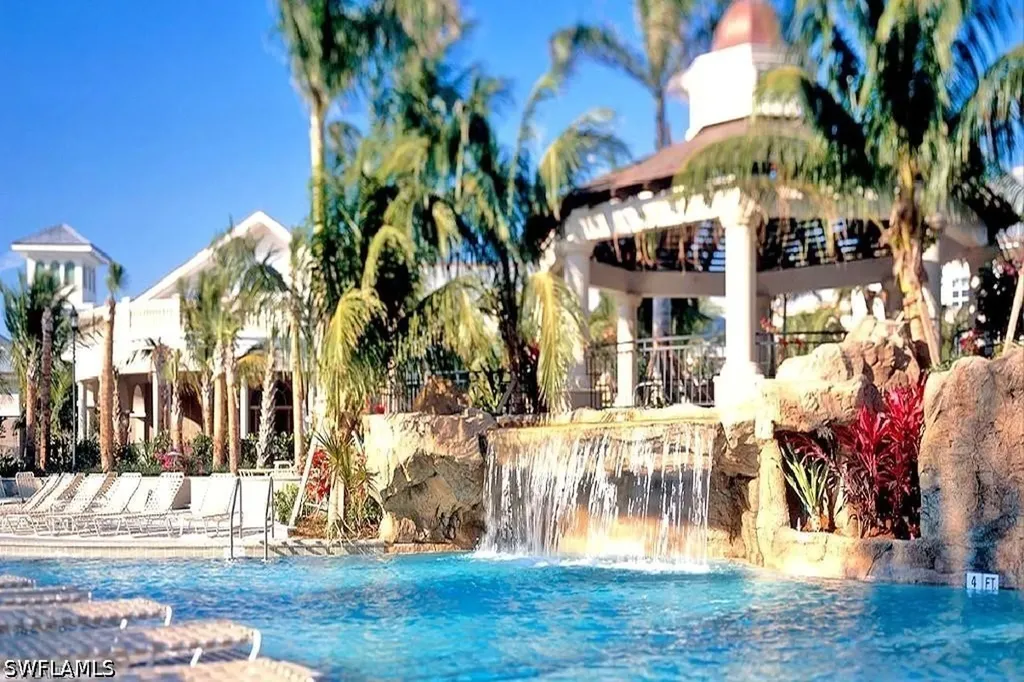3985 Deer Crossing Court Naples FL 34114