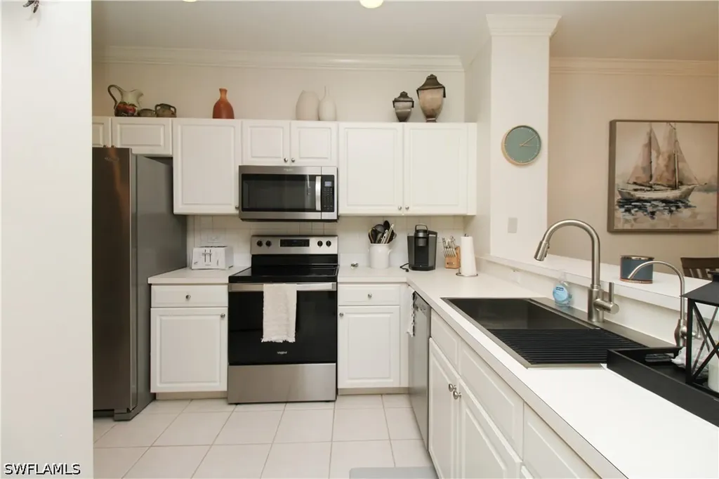 8217 Parkstone Place Naples FL 34120