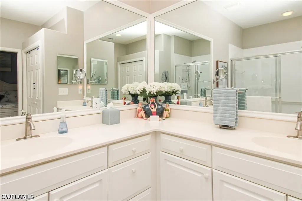 8217 Parkstone Place Naples FL 34120