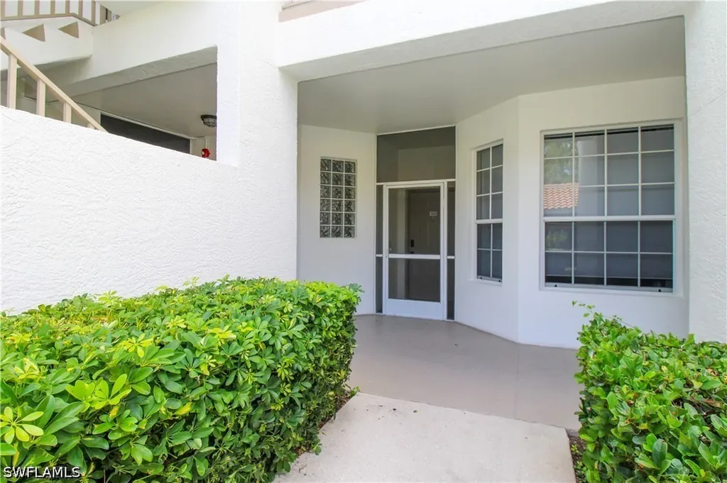 8217 Parkstone Place Naples FL 34120