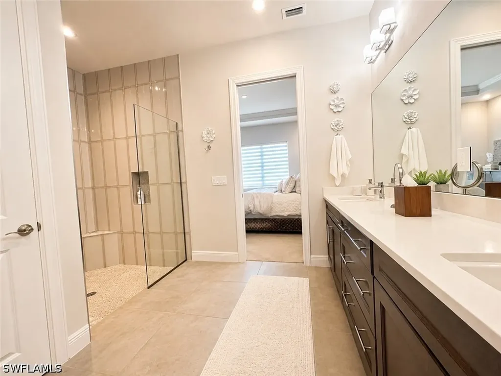 9028 Mayreau Way Naples FL 34114