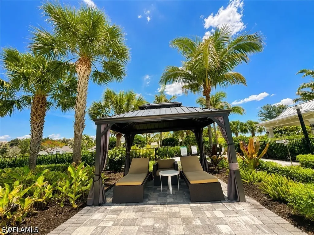 9028 Mayreau Way Naples FL 34114