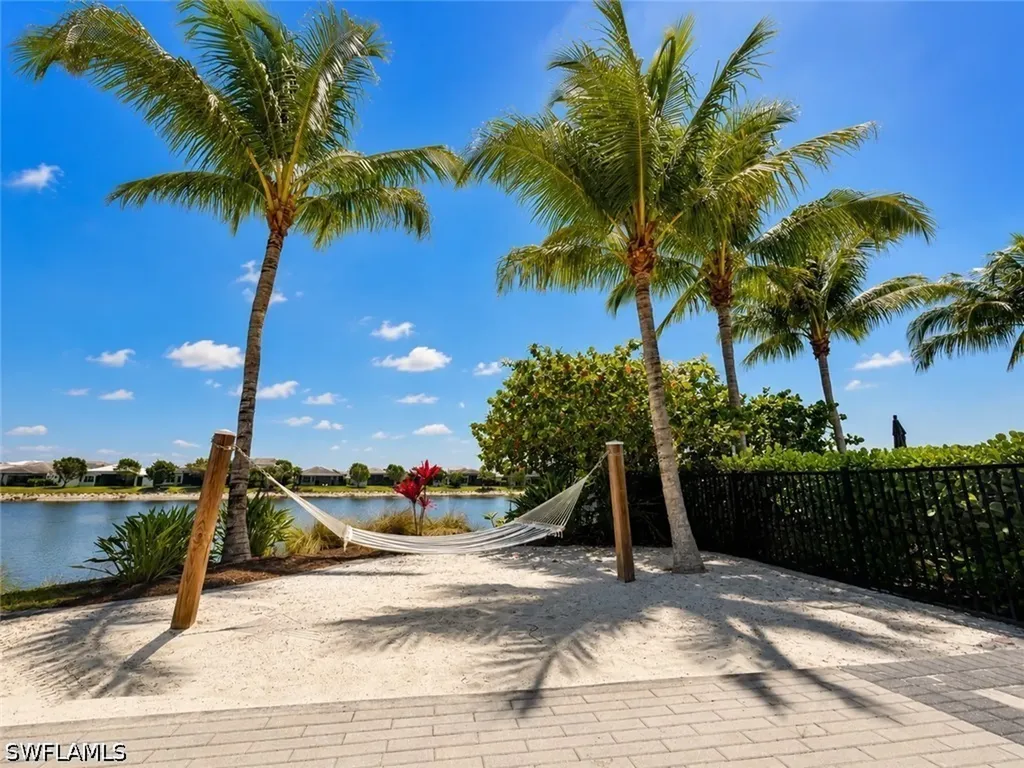 9028 Mayreau Way Naples FL 34114