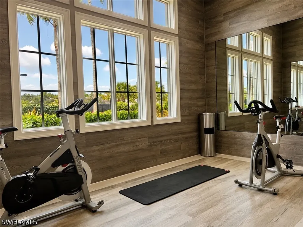 9028 Mayreau Way Naples FL 34114