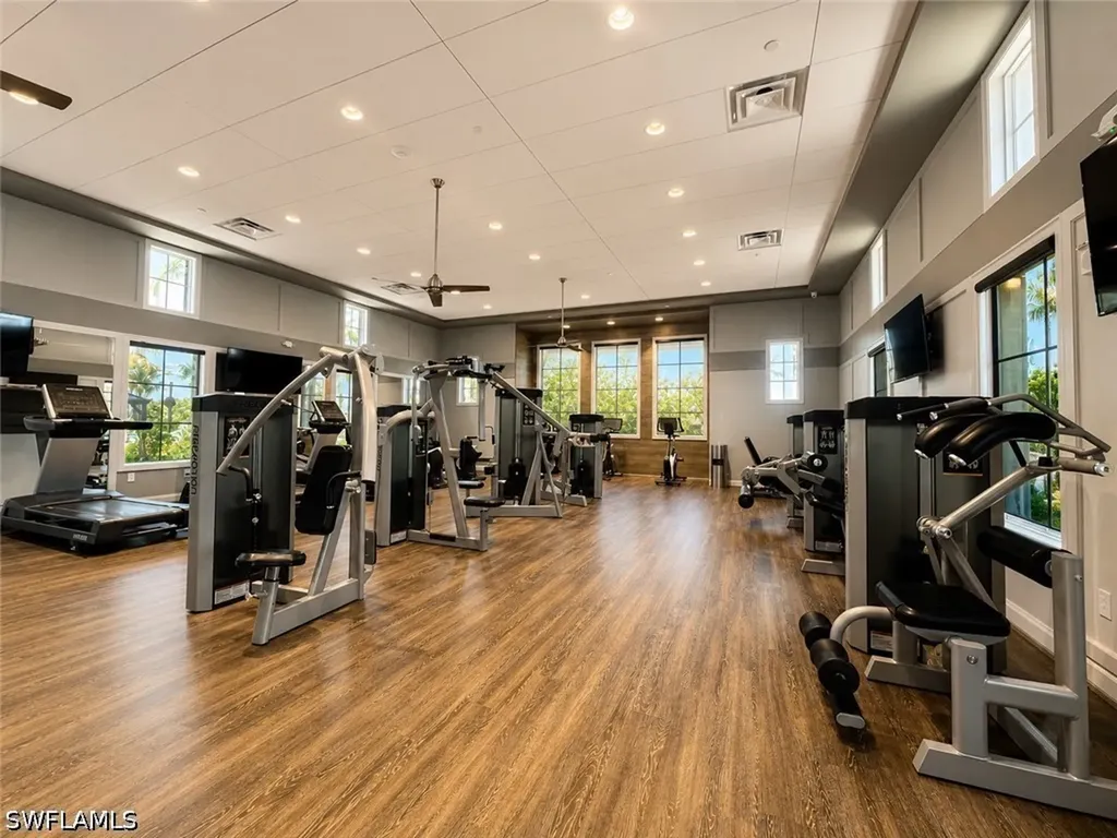 9028 Mayreau Way Naples FL 34114