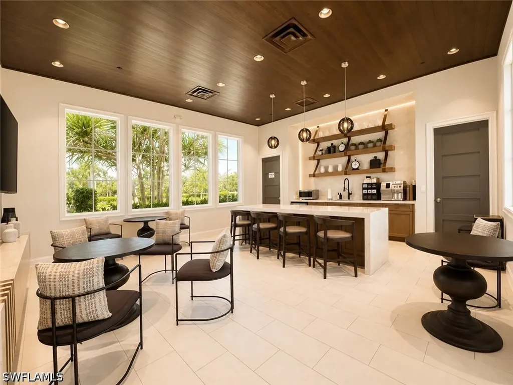 9028 Mayreau Way Naples FL 34114