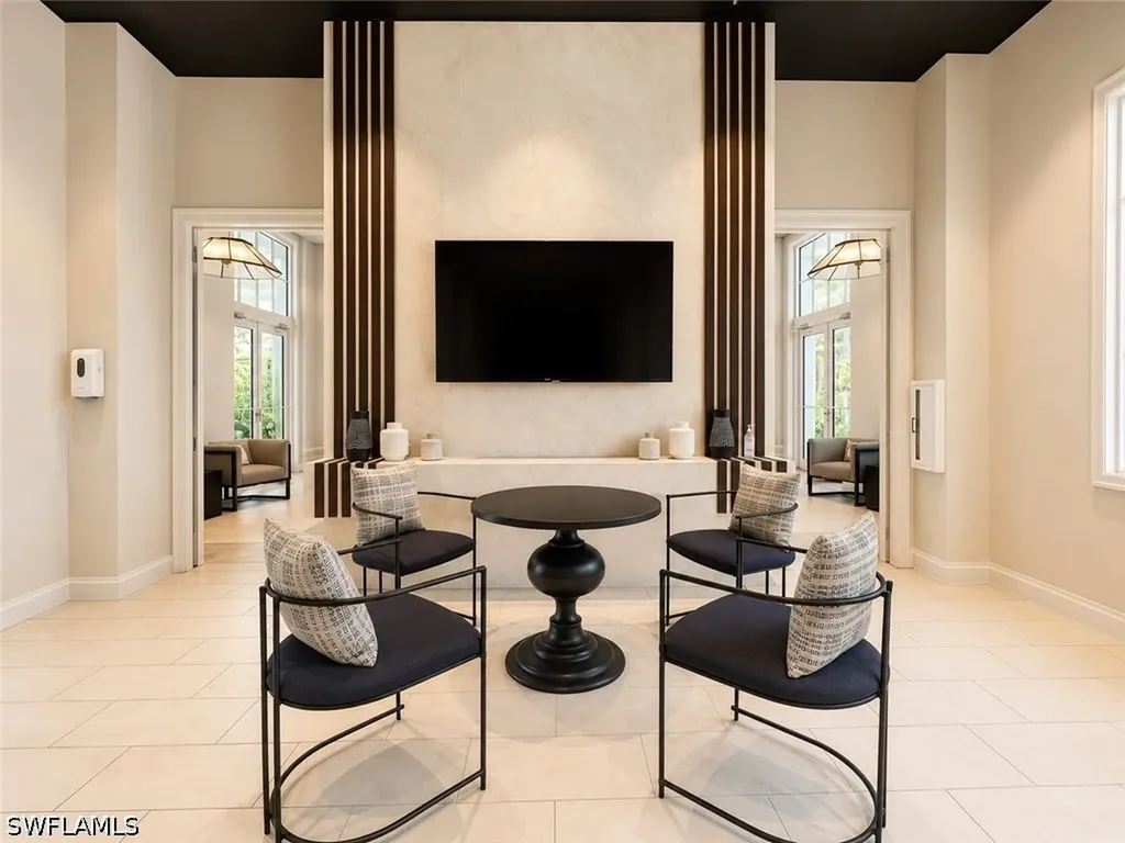 9028 Mayreau Way Naples FL 34114