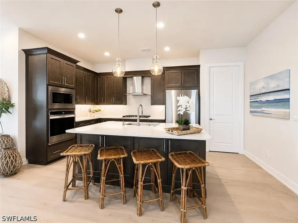 9028 Mayreau Way Naples FL 34114