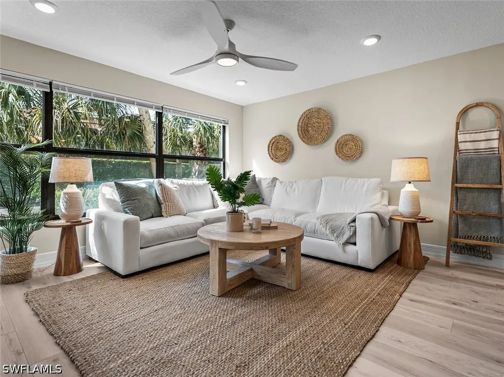 4082 Belair Lane Naples FL 34103