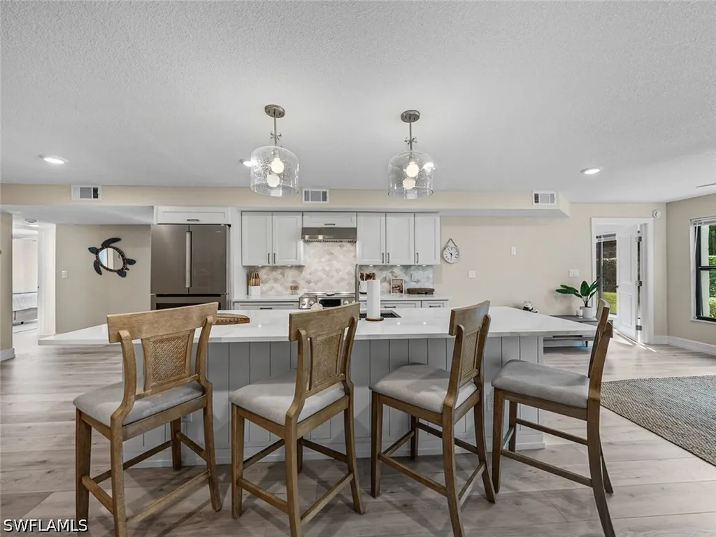 4082 Belair Lane Naples FL 34103